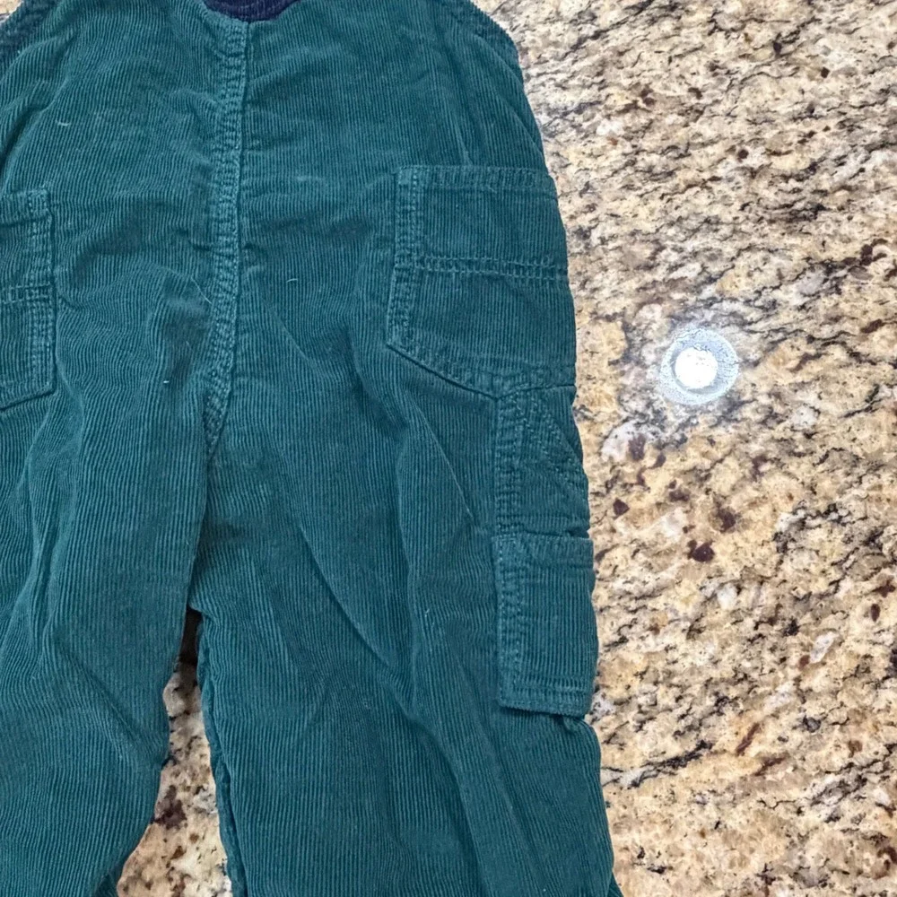 OshKosh Bgosh Boy 24M Green Navy Corduroy Vestbak Overalls v